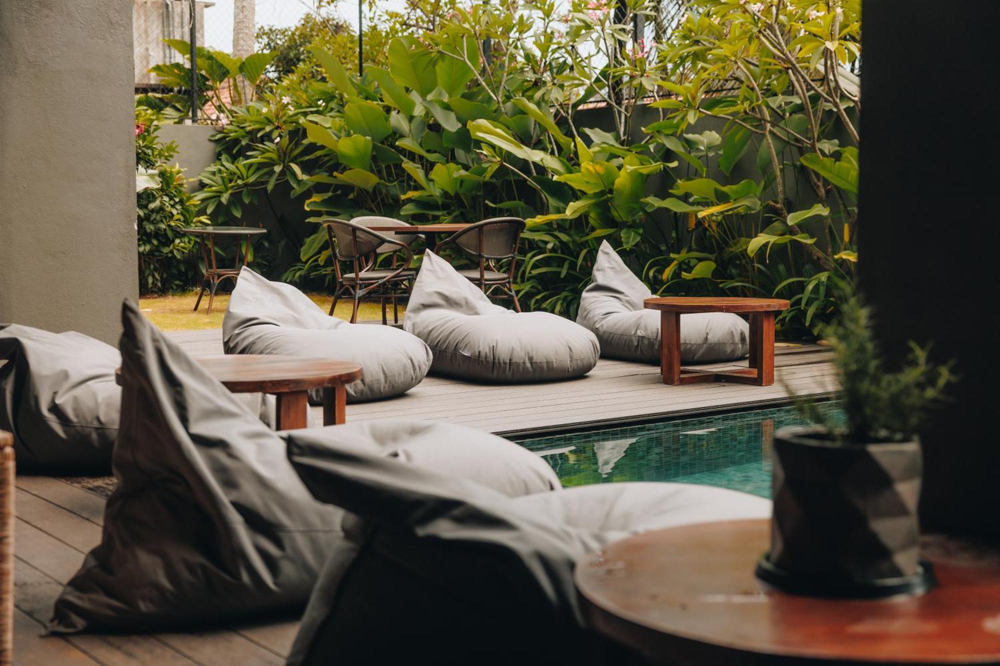 Bohemian Nest Hotel Negombo Exterior foto